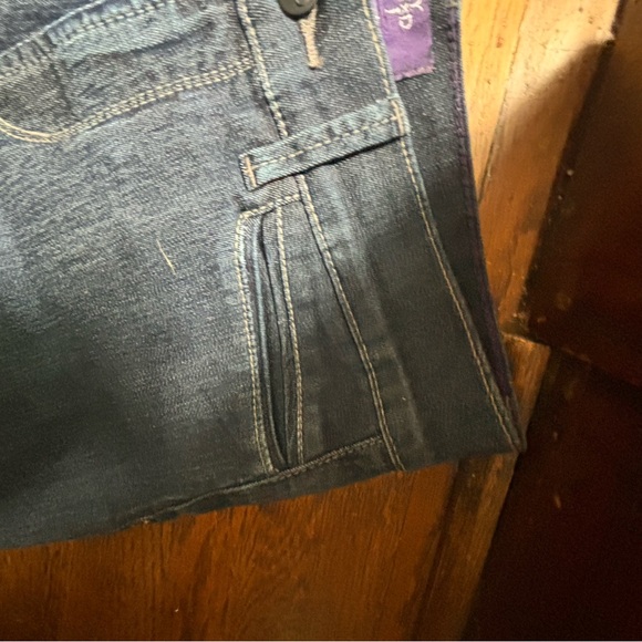 NYDJ CROPPED SIZE 4 DARK WASH - Picture 5 of 8